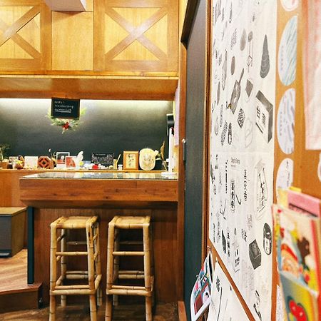 旅人船說 Dock Inn Tainan Exteriör bild